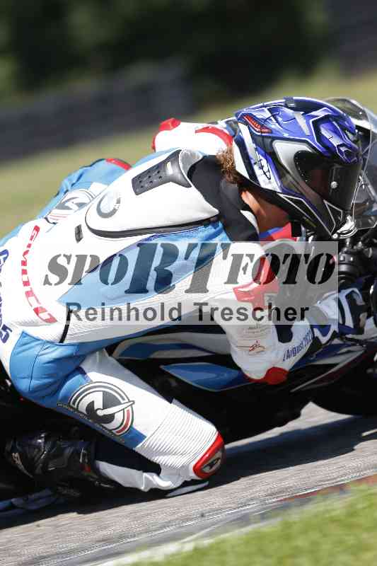 /43 08.08.2025 Discover the Bike ADR/Race 3 rot/666